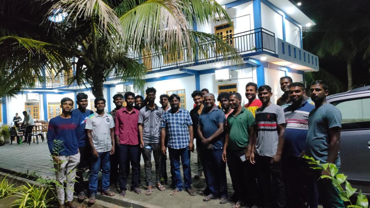 Victory'S Gardens Apartment Mannar Exterior foto