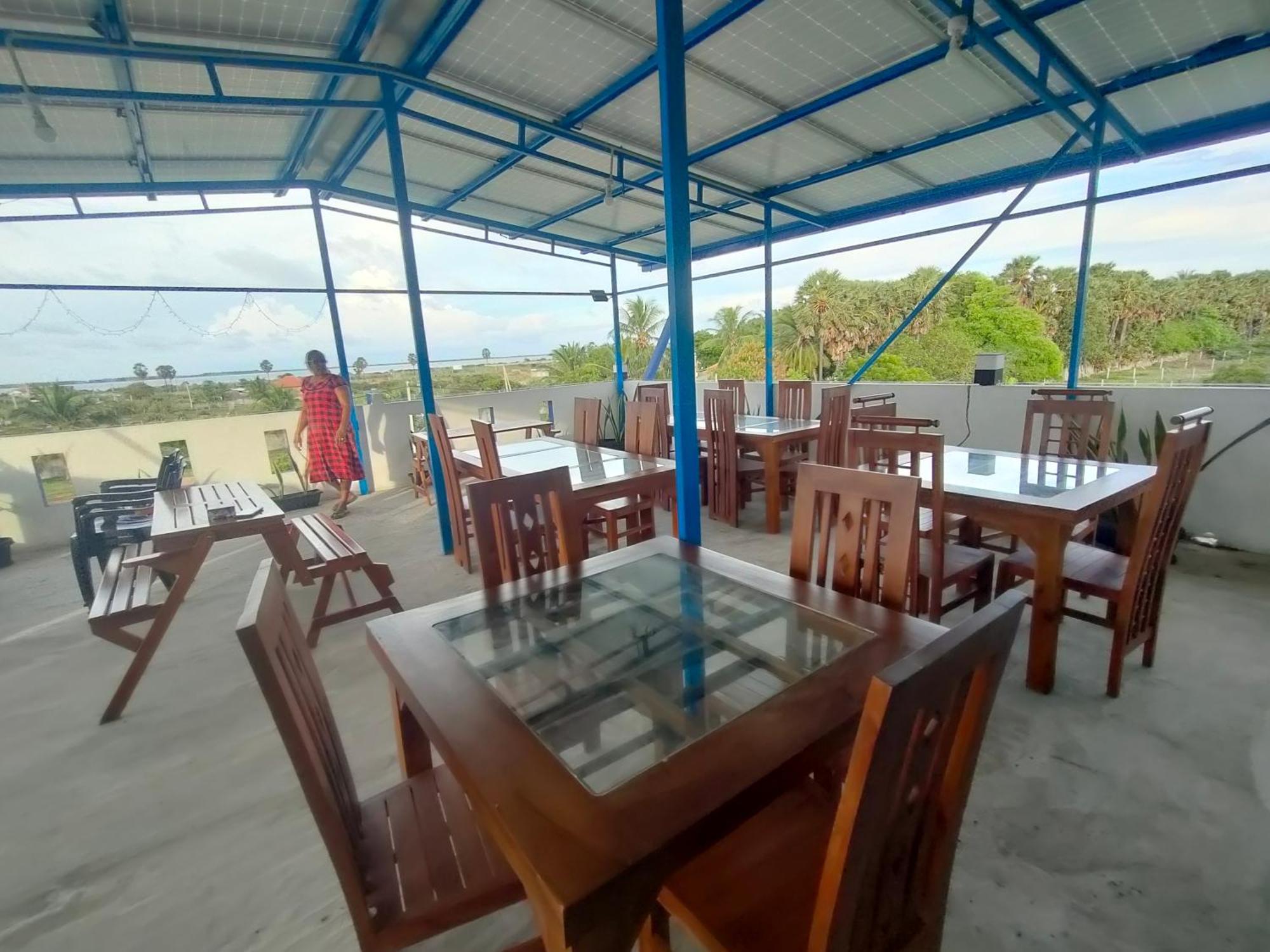 Victory'S Gardens Apartment Mannar Exterior foto